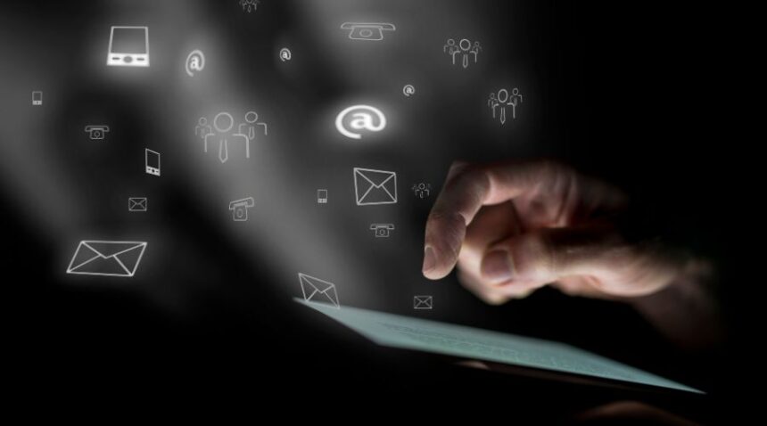 How to Use SMS Campaigns for Last-Minute E-commerce Deals
