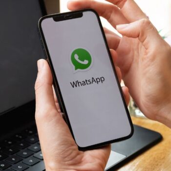 Using WhatsApp Business for E-commerce Customer Support in India