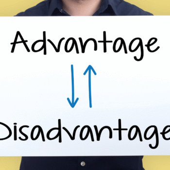 What Are the Advantages and Disadvantages of E-commerce?